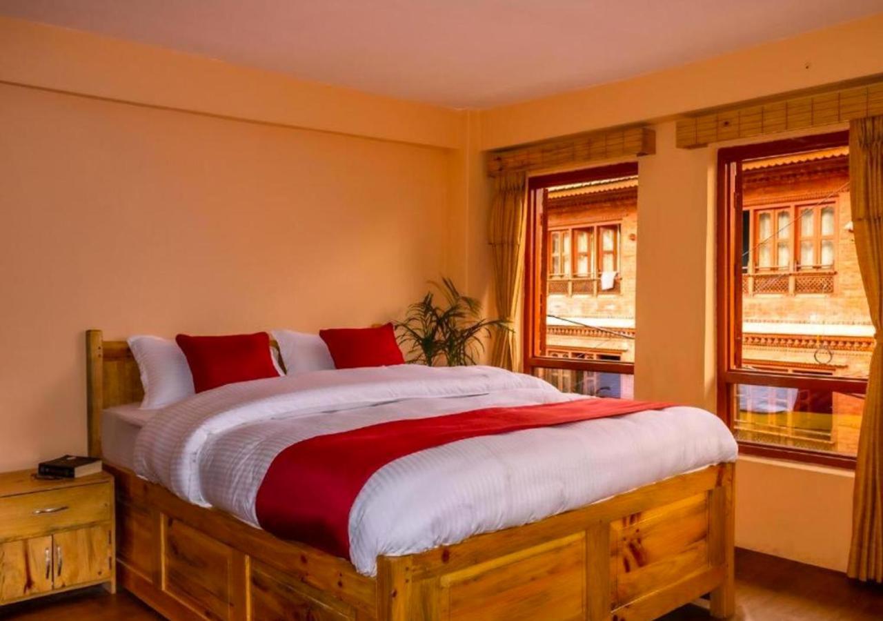 Eagle Nest Hotel Bhatgoan Kültér fotó
